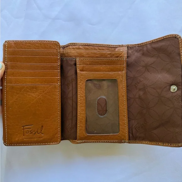 Brown Fossil Leather Wallet with Buckle - Picture 3 of 4